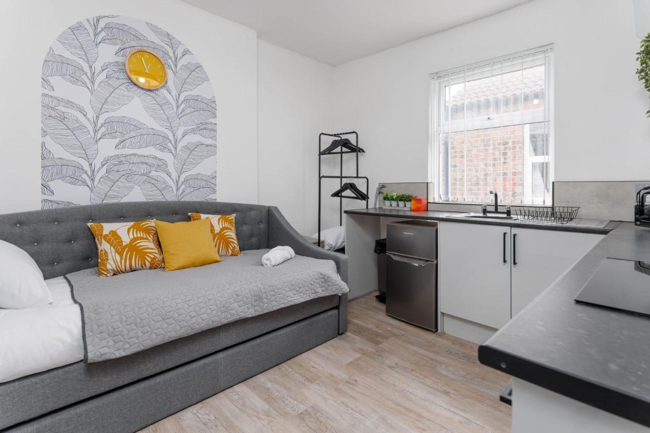 Newly Renovated Apartments In Liverpool - Extended Stay Экстерьер фото