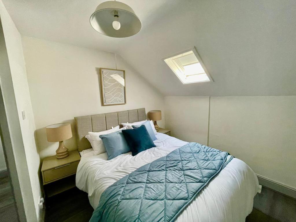 Newly Renovated Apartments In Liverpool - Extended Stay Экстерьер фото